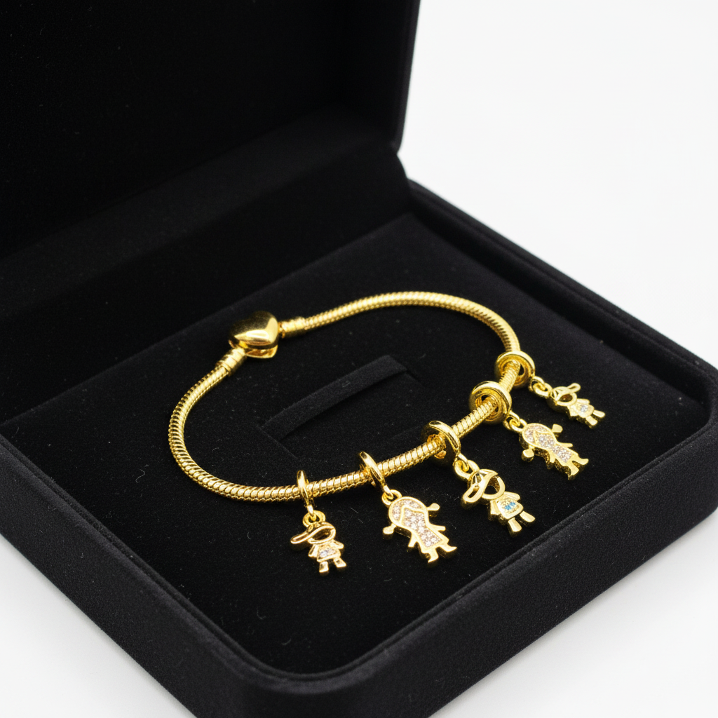 Girl Bracelet & Bracelet - Jewelry Box